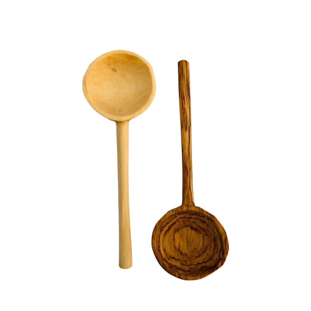 2 coffee spoons in different colors carved from wood
