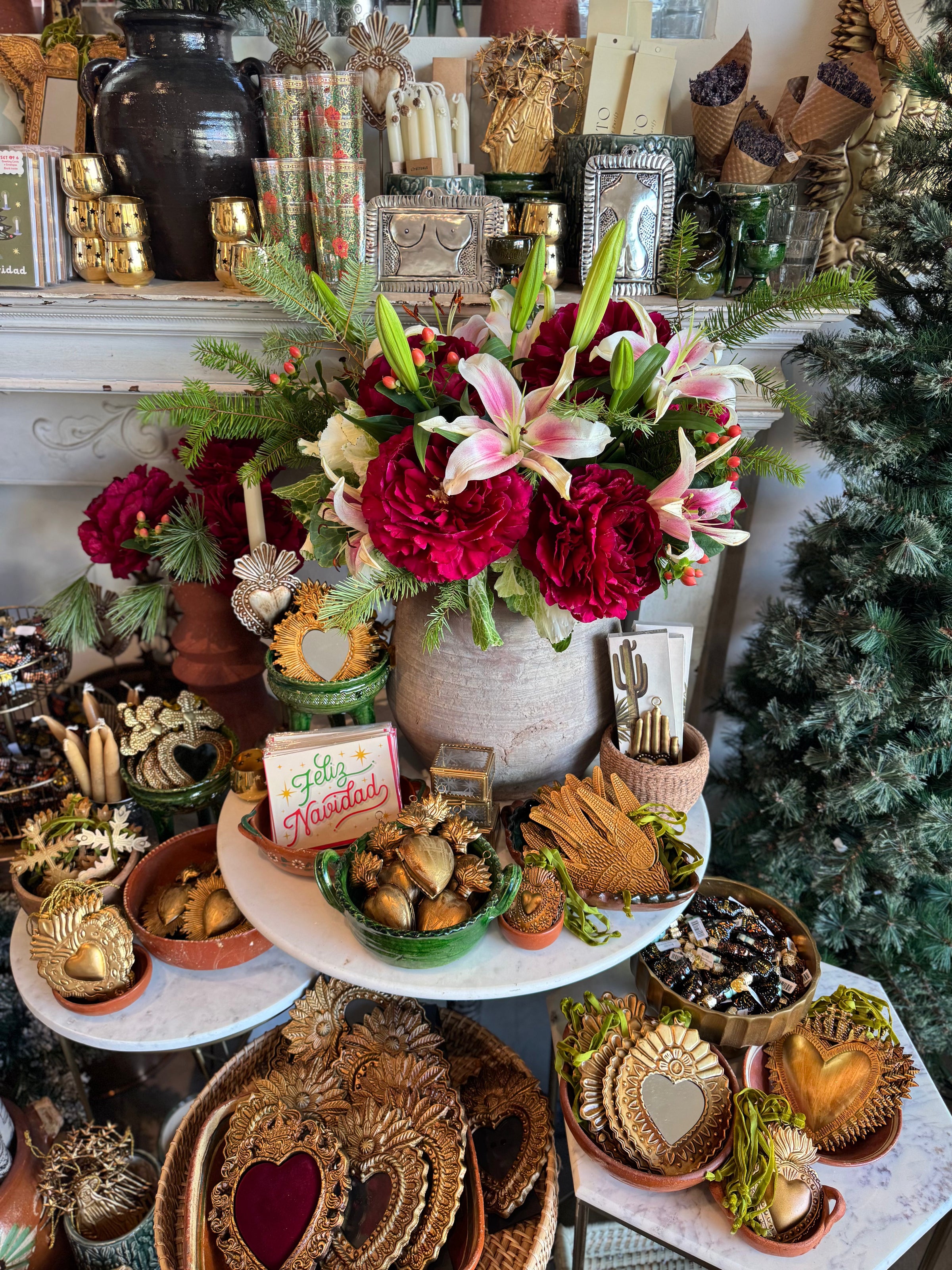 Navidad Decor And More