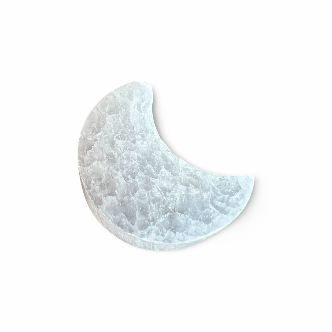 Crescent moon shaped selenite