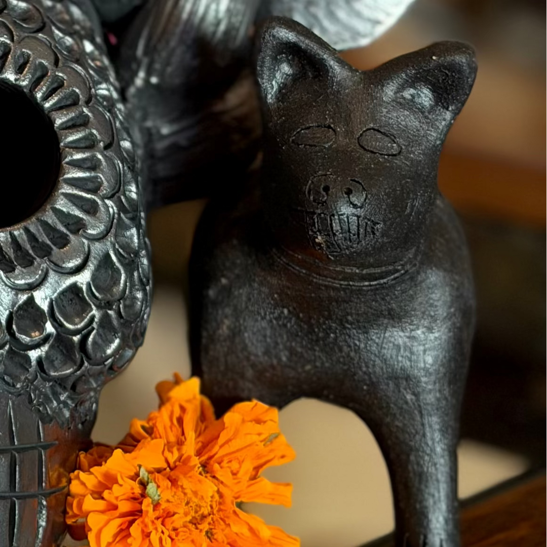 Xoloitzcuintle Clay Figurine - Handcrafted Mexican Xolo